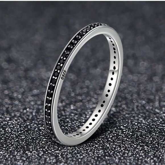 925 Sterling Silver Black Diamond CZ Ring - Picture 1 of 7